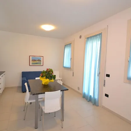 Apartament Spacious In Near Sea Rosolina Mare